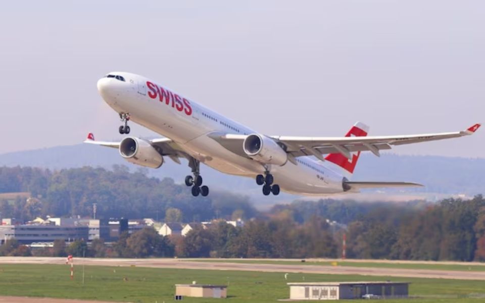 Engine issue forces SWISS Delhi flight to abort takeoff; six passengers injured